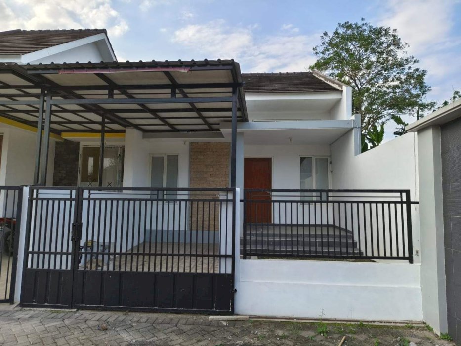 DI JUAL RUMAH NYAMAN DAN TENANG DI ARJOSARI KOTA MALANG