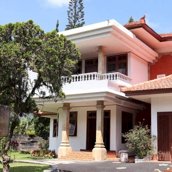 DIJUAL VILLA DENGAN TANAH SANGAT LUAS CANDI KUNING BEDUGUL BALI