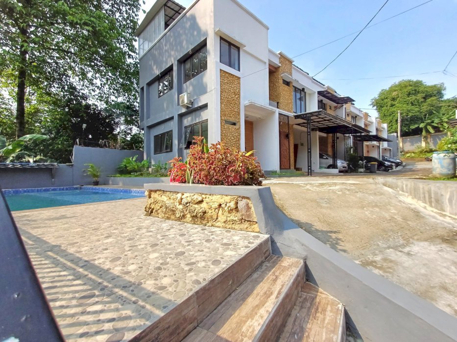 RUMAH DI MARGONDA DEPOK CASH DAN KPR