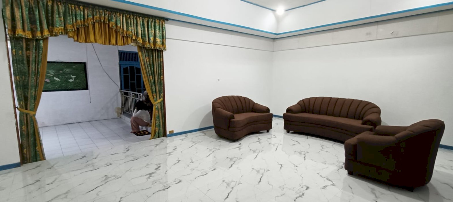 DI KONTRAKAN RUMAH STRATEGIS DI PONTIANAK KALBAR JL A RSALEH (BLKI)