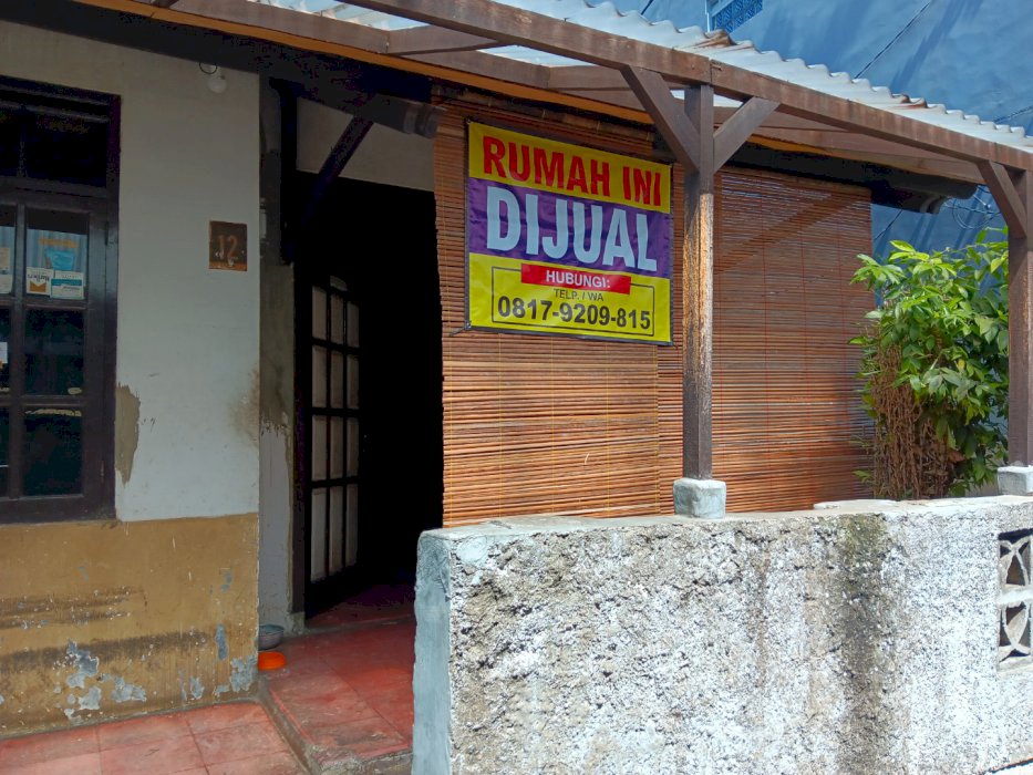 DIJUAL SECEPATNYA RUMAH TINGGAL (Lokasi Strategis)