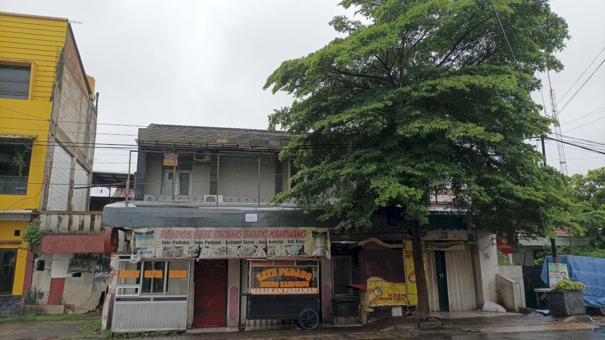 DIJUAL RUMAH SIAP HUNI  DEPOK 2 TENGAH