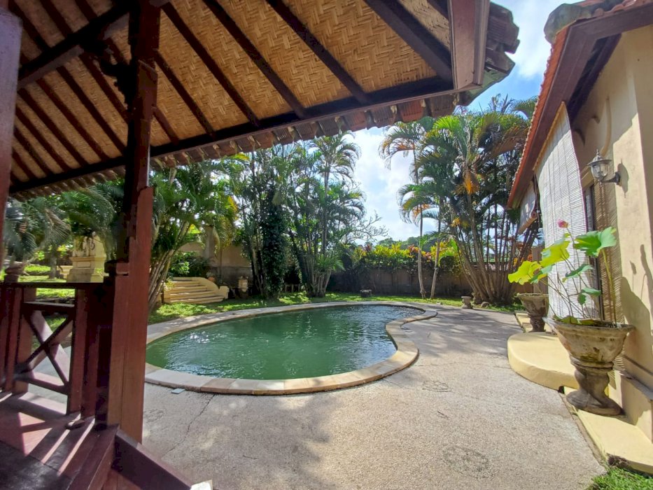 DI JUAL VILLA MURAH VIEW SAWAH UBUD BALI