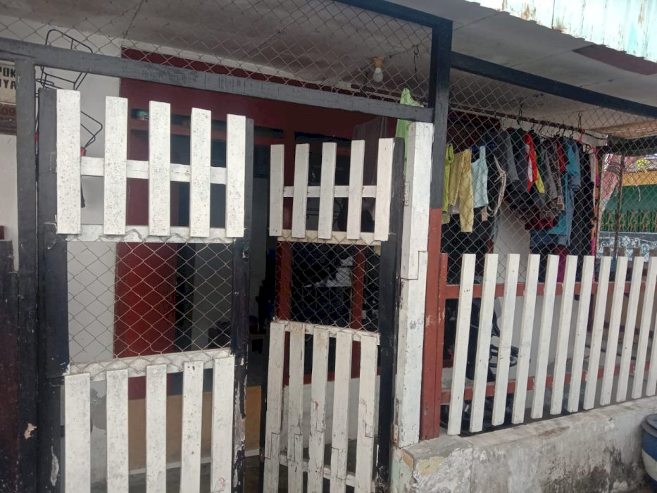 DIJUAL 2 UNIT RUMAH MURAH LOKASI STRATEGIS DI BANYU URIP SURABAYA