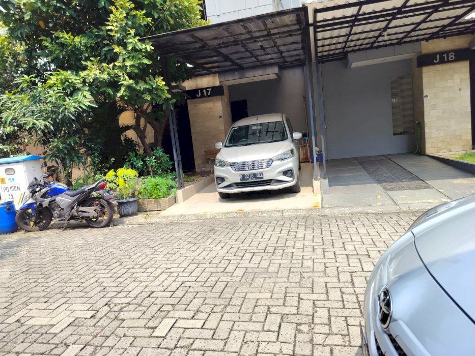 Rumah kluster 2 gandeng 2 lantai msg2 lebar 6meter dn tdk bnjrr