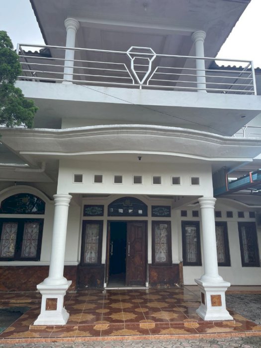 Di Jual Rumah 2 Lantai Beserta Furniture Di Baleraja Indramayu