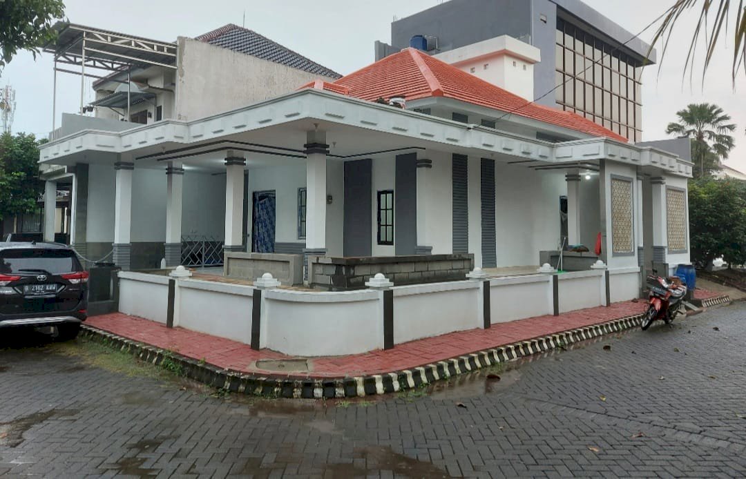 Jual Rumah 2 lantai Di Perumahan Erfina Kencana Regency Cibinong bogor