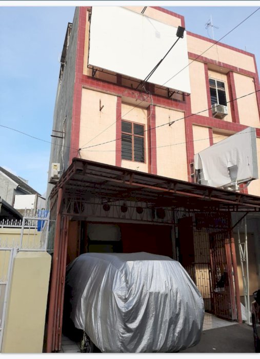 RUKO  4 LANTAI ,TENGAH OTA MAKASSAR