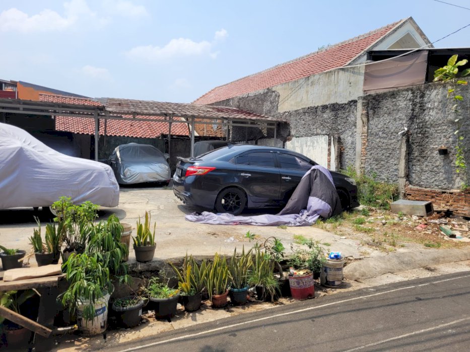 Dijual tanah siap bangun 850 juta di jl Lewa Pasar Rebo Jakarta Timur
