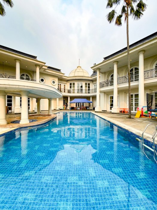 The Sultan's House Super Mewah at Cilandak, Jakarta Selatan