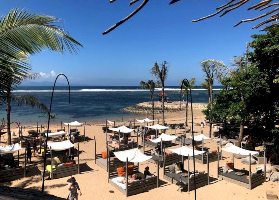 DI SEWAKAN TANAH LOS PANTAI BALI