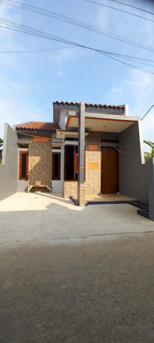 DI JUAL RUMAH SIAP HUNI LOKASI STRATEGIS CIPAYUNG DEPOK