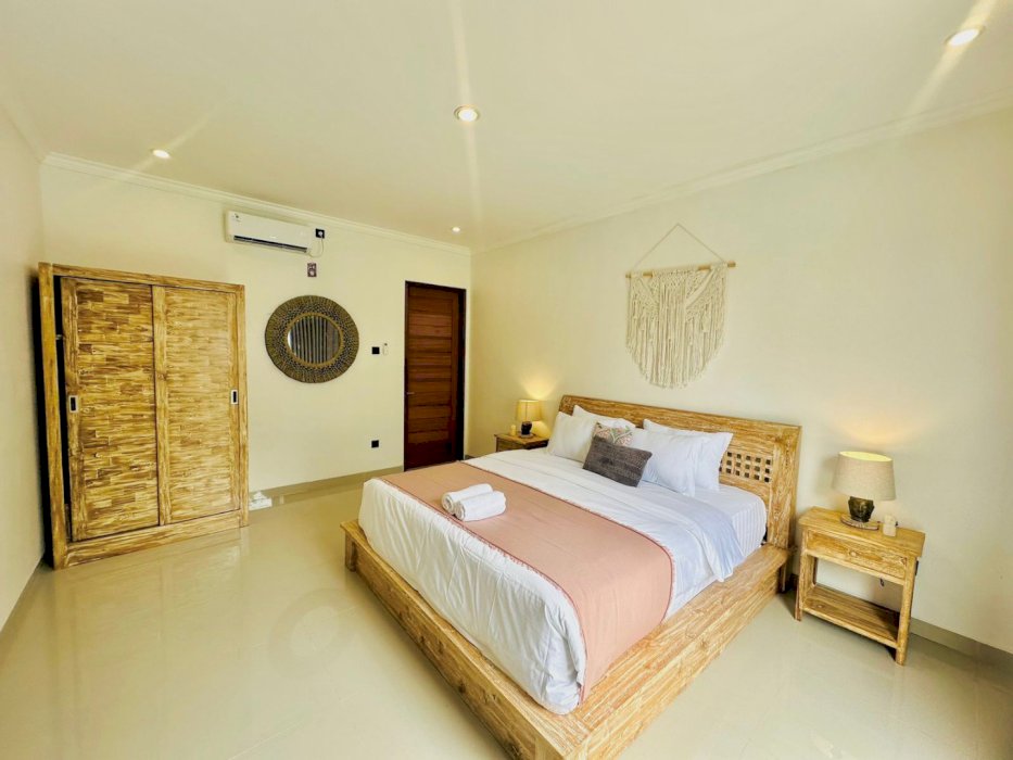 Dalung villa for lease