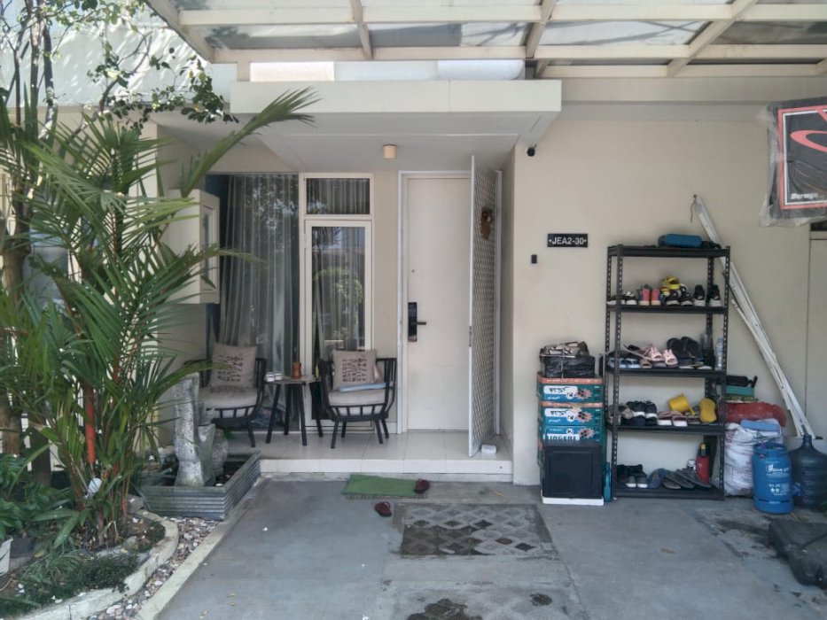 Dijual Rumah minimal 2 Lantai di Surabaya Jawa timur