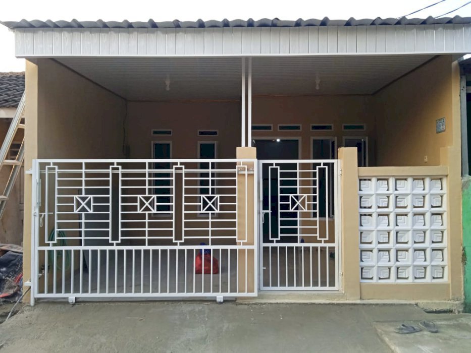 Rumah Dijual Dekat Kawasan MM2100, Jababeka , Ejip