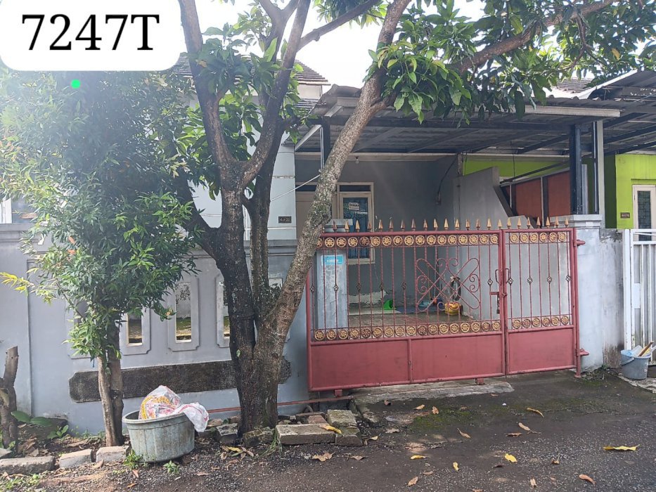 Rumah Siap Huni Lingkungan Ramai di Citra Indah City (kode: 7247T)