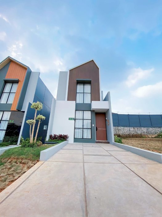 Rumah strategis anti banjir di serpong