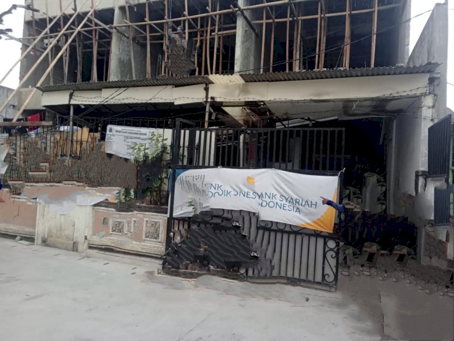 RUMAH INDENT JELAMBAR BISA UNTUK USAHA DAN BEBAS BANJIR