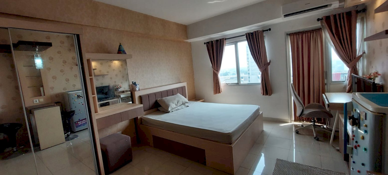 Apartemen studio strategis di kondominium park view depok