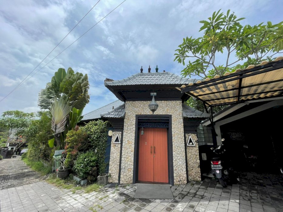 DI JUAL VILLA SIAP HUNI LOKASI CANGGU BERAWA BADUNG BALI