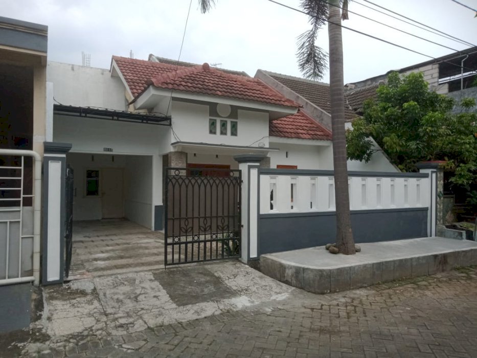 DI JUAL RUMAH DI TAMAN ALOHA  LOKASI STRATEGIS SIDOARJO