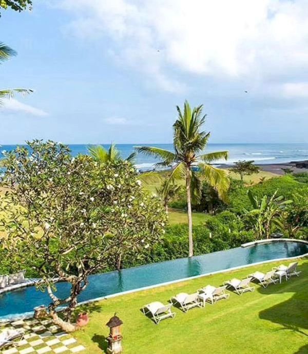 Di Jual Tanah Depan Pantai Pererenan Bonus Bangunan Villa