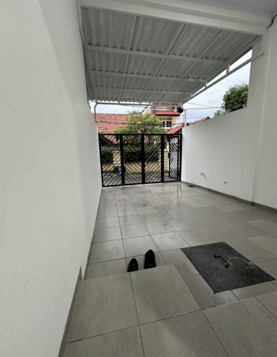 RUMAH INDENT TANJUNG DUREN BONUS AC, WATERHEATER, FREE PAJAK DAN BIAYA