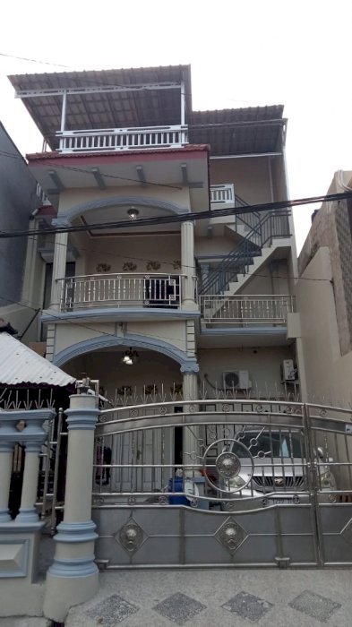 DIJUAL RUMAH DAN KOS INVESTASI MENJANJIKAN JAKARTA TIMUR