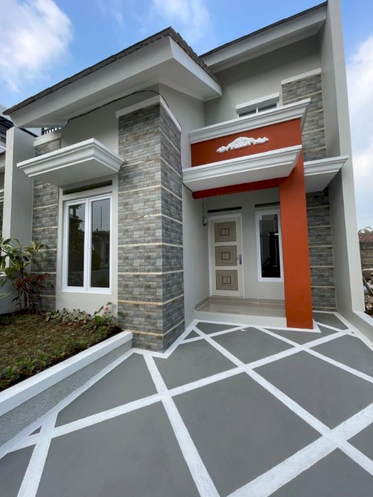 DI JUAL RUMAH DAERAH PUNCAK DEKAT ISTANA PRESIDEN