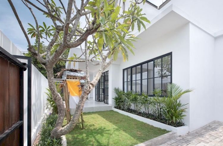 Di Jual Villa Modern siap Huni Seminyak Bali