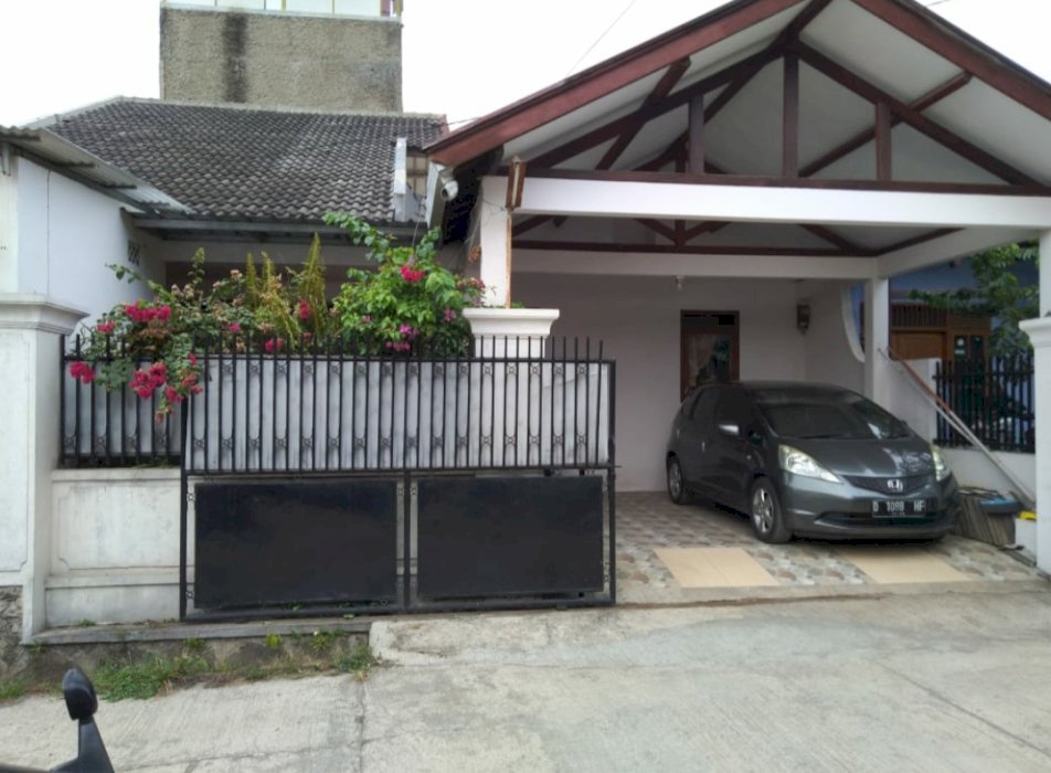 Rumah atas nama sendiri lokasi startegis sangat