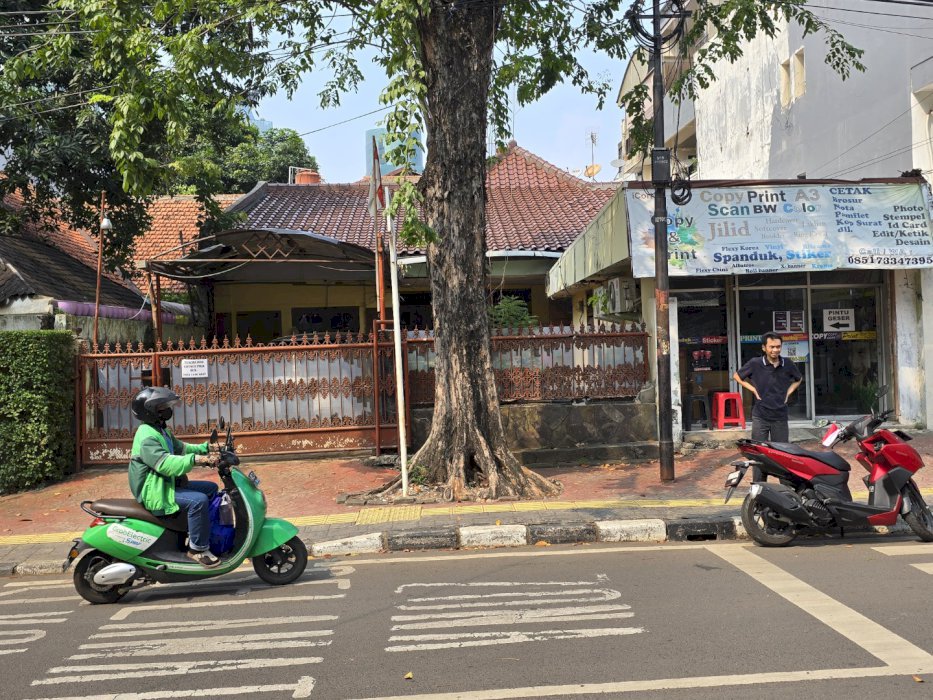 DIJUAL RUMAH DI SETIABUDI JAKARTA SELATAN KAWASAN SEGITIGA EMAS