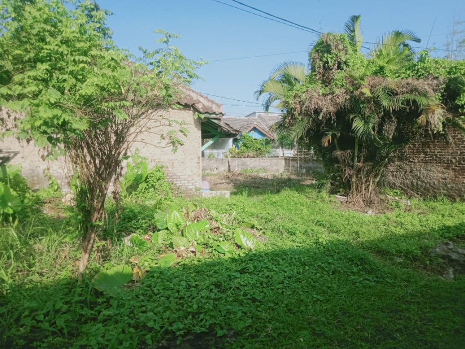 tanah 252M2 ada bangunan rumhnya,tempel jl komplek Bojong Malaka indh