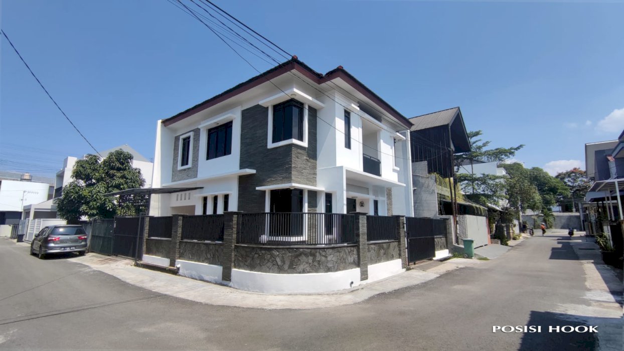 DI JUAL RUMAH HOOK MINIMALIS NO 12 DI BUANA SARI REGENCY 9 BANDUNG