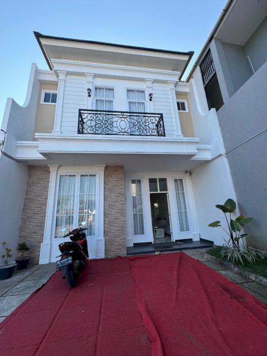 DI JUAL RUMAH MEWAH 2 LANTAI 900JUTAAN GOWA SULSEL