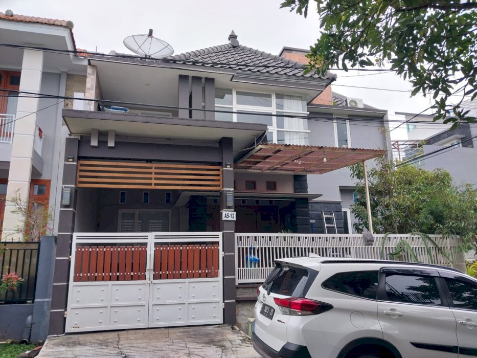 DIJUAL RUMAH MODERN PERUMAHAN OMA CAMPUS BLOK A5/12   MALANG