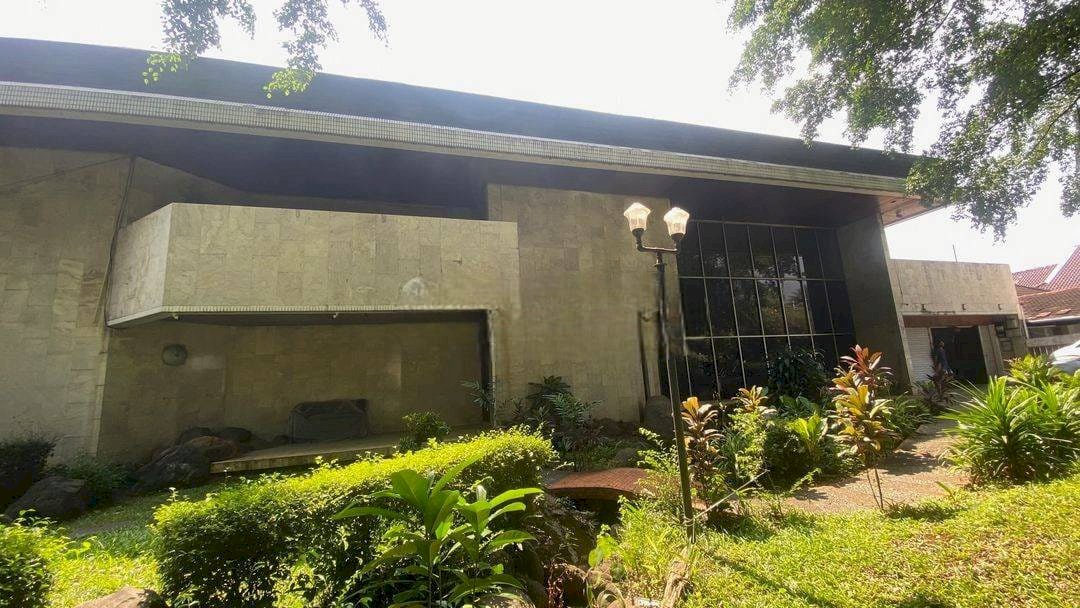 DIJUAL RUMAH LUX PONDOK INDAH - JAKSEL