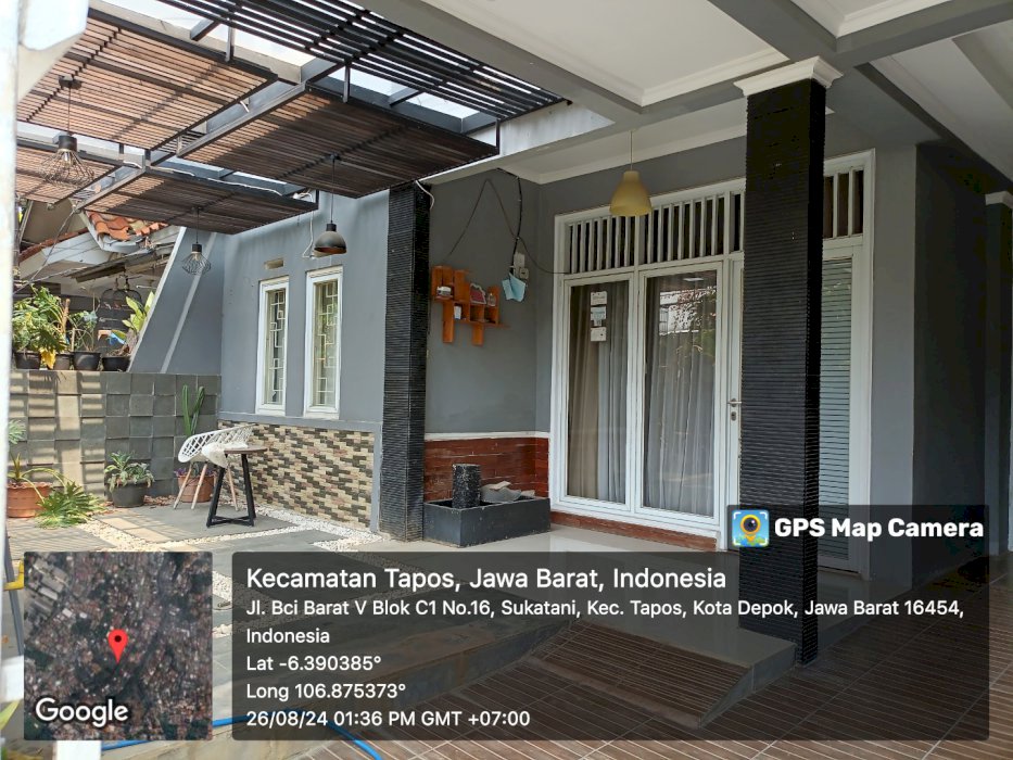 DISEWAKAN RUMAH 2 LANTAI  FURNISH SIAP HUNI