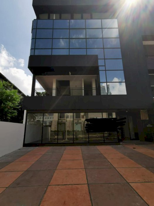 RUKO UNTUK USAHA AREA KEMANG