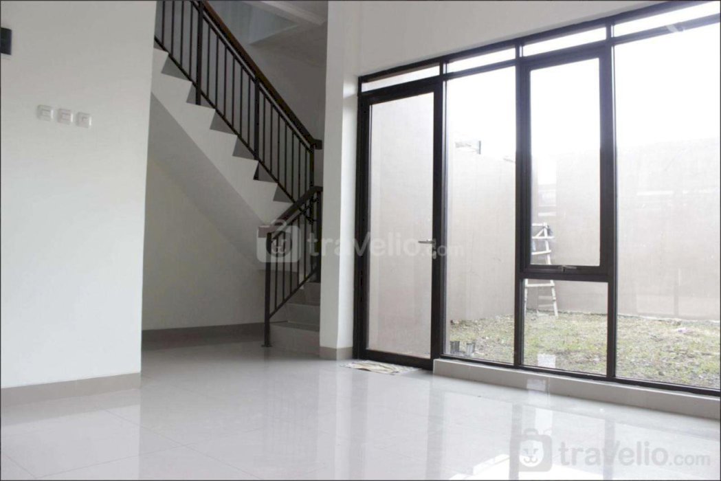 Dijual Rumah Cantik 2 Lantai Area Buah Batu Bandung