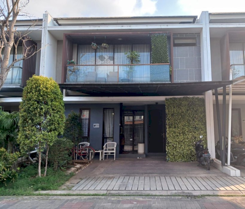 Dijual Rumah Cantik Cluster Golden City Greenwood Bekasi Utara