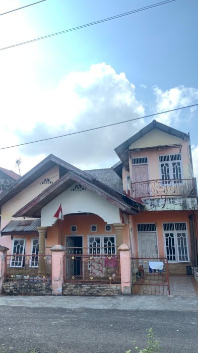 Di jual rumah di daerah perumahan kota baru indah, simpang rimbo,jambi