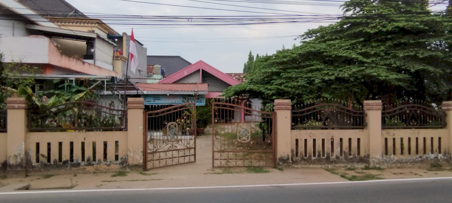 Dijual Rumah Strategis di Pinggir Jalan Raya Bukit Lama Palembang