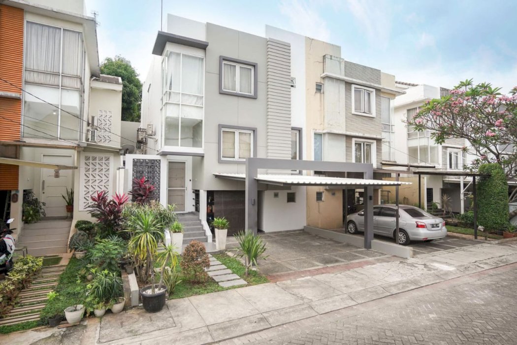 Rumah Cluster Cantik diKompleks Graha Hijau Riviera Ciputat