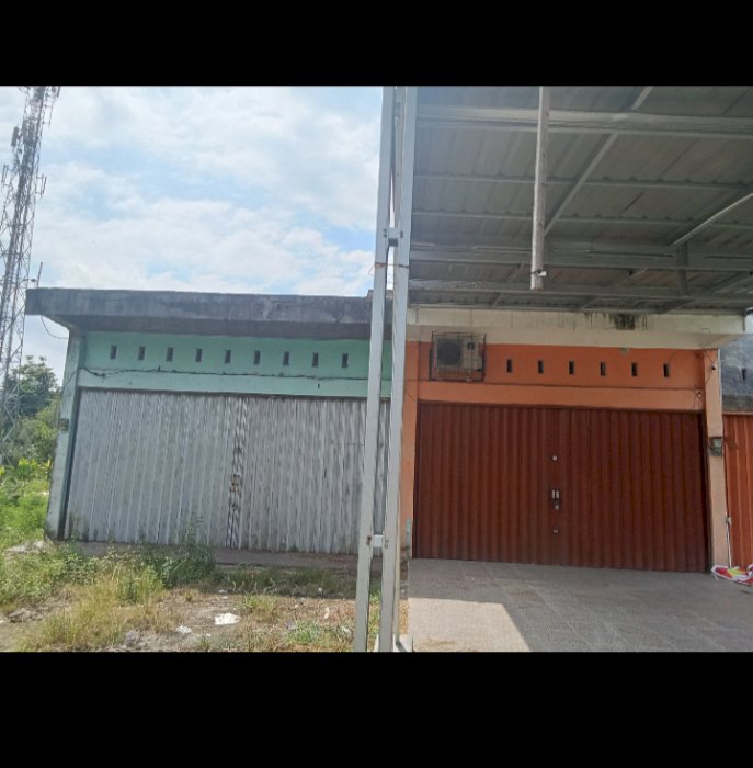 Kios di jl pasir putih, kampar , riau