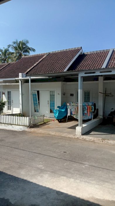 Nego Keras!Rumah Baru Siap Huni Harga 300 Jutaan,  di Banteran Sumbang