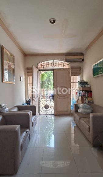 Dijual Rumah Cantik Siap Huni PIK 1 Layar Permai Jakarta Utara