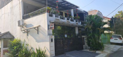 Rumah huk 3 lantai lebar 10 m Aman Bisa kntr Atau semi kntr online