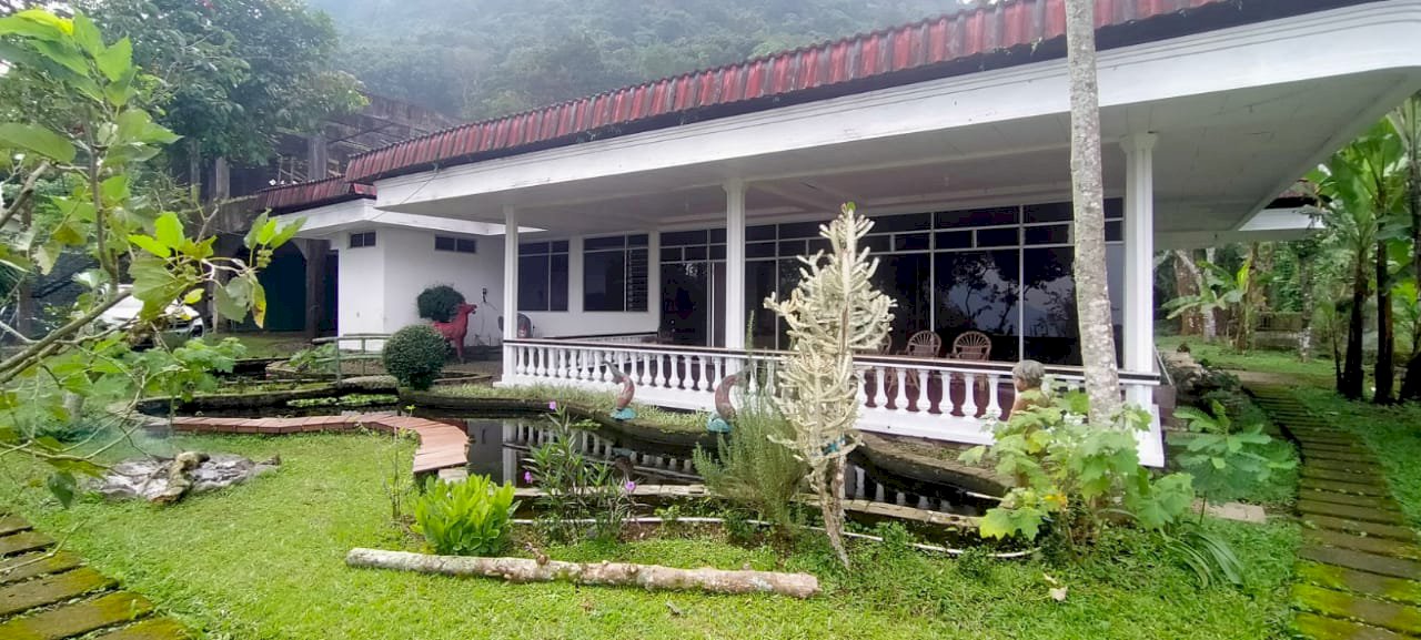 Di Jual Villa Trawas, ciamik dan terawat