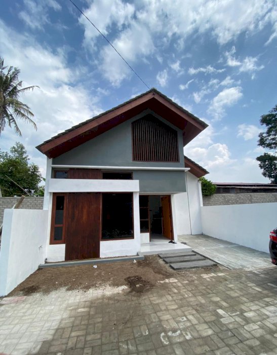 Dijual Rumah Murah Desain Unik lokasi strategis sumberharjo prambanan